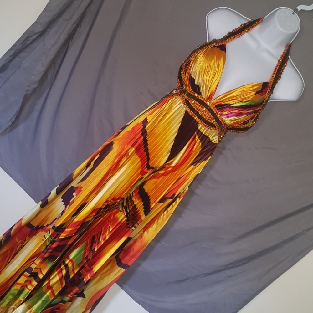 PARTYTIME BACKLESS DRESS